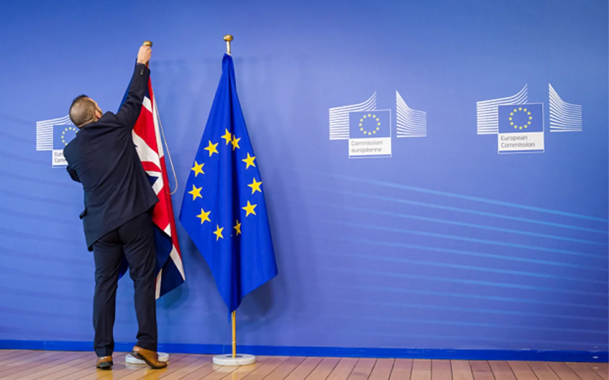 Глава Еврогруппы: Brexit ограничит доступ британских структур к рынку ЕС