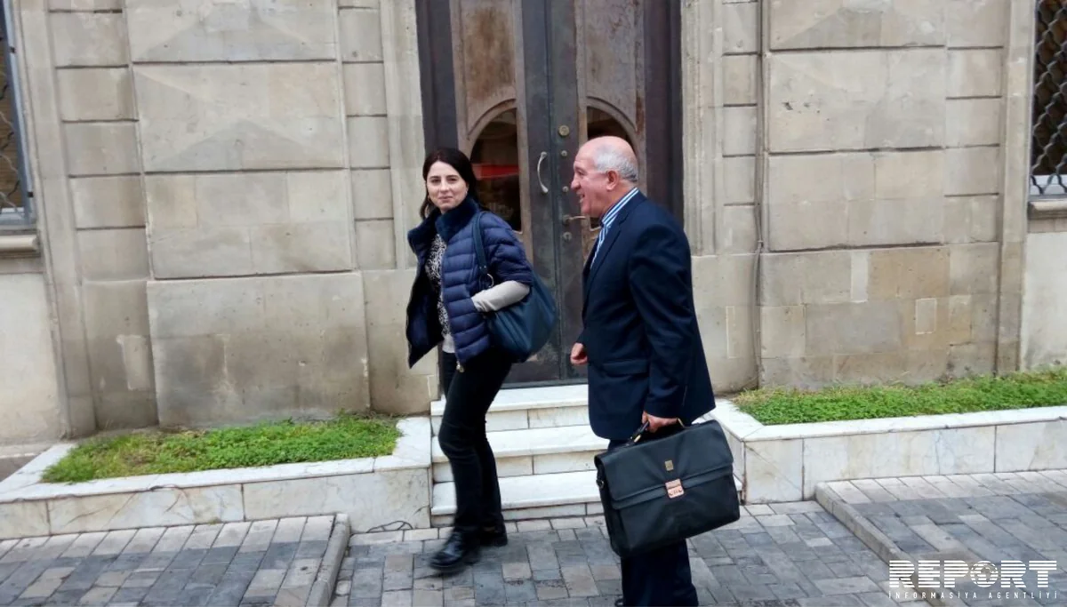 Məhkəmə Maşallah Əhmədova vurduğu ziyanı ödəmək üçün vaxt verib