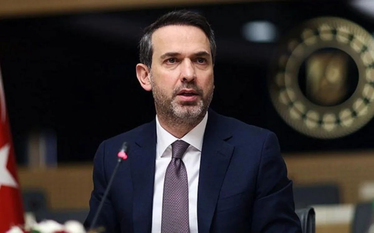 Alparslan Bayraktar: “Türkiyə regionda enerji layihələri üçün əsas vasitəçi rolunu oynayır”