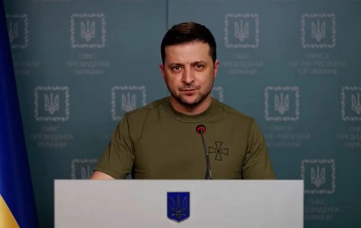 Zelenski Ukraynanın altı şəhərinə Qəhrəman adını verib