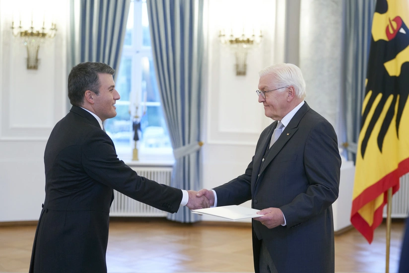 Azerbaijani ambassador presents credentials to President of Germany