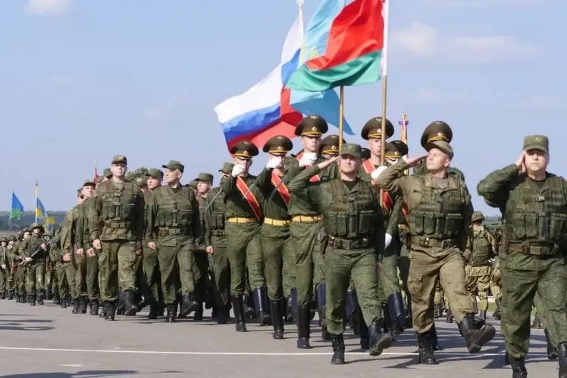 Britaniya kəşfiyyatı: Rusiya Belarus ordusunu NATO-ya qarşı güc nümayişində istifadə etməyi planlaşdırır