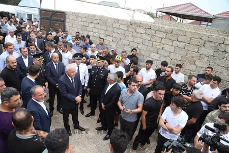 Azərbaycan Ordusunun şəhid əsgəri Bakıda torpağa tapşırılıb - YENİLƏNİB