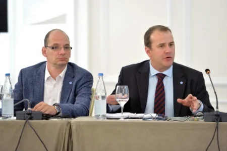 SOCAR officials attend a seminar on theme 'Management of changes'