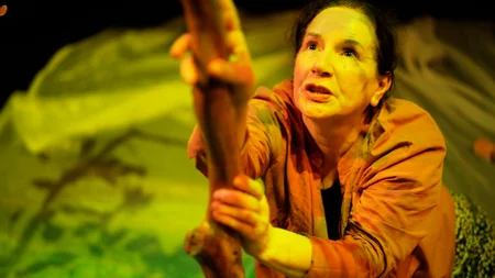 Gənc Tamaşaçılar Teatrı “İnanıram” monotamaşasını hazırlayır