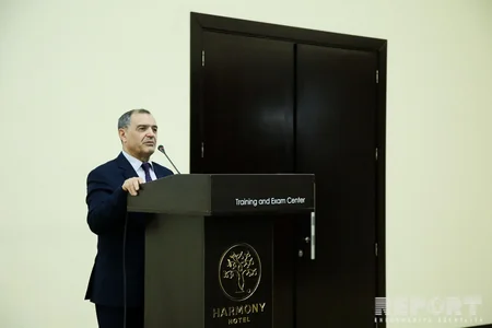 “Dini maarifləndirmə işinin təşkilində dini ədəbiyyatın yeri və rolu” adlı konfrans keçirilib