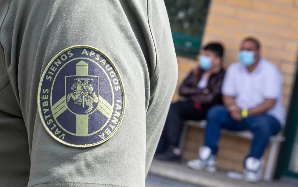 Lithuania closes registration center for foreigners near border with Russia