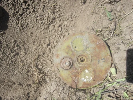 Füzulidə tank və piyada əleyhinə minalar aşkarlanıb - FOTO