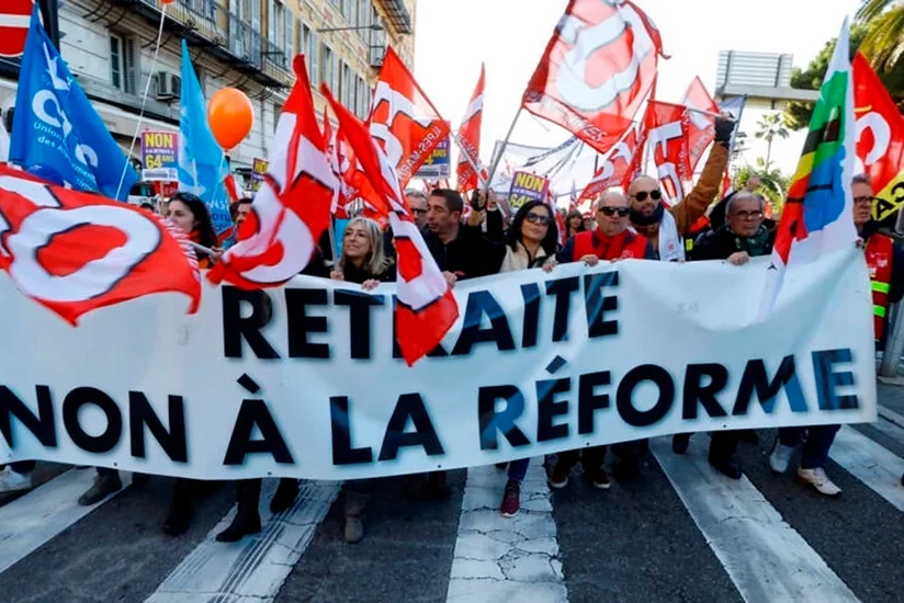 Французские профсоюзы провели марш против пенсионной реформы