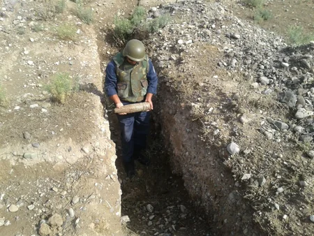 ANAMA: ​Tərtərdə 1 ədəd top mərmisi və Qrad raketinin mühərrik hissəsi aşkar olunub
