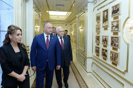 Moldova Prezidenti Milli Məclisdə olub