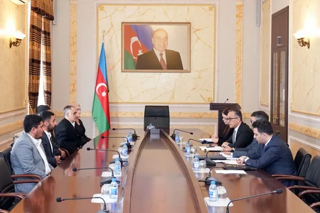 Ramin Məmmədov məscidlərə təyinat alan şəhid ailəsi üzvləri və müharibə iştirakçıları ilə görüşüb