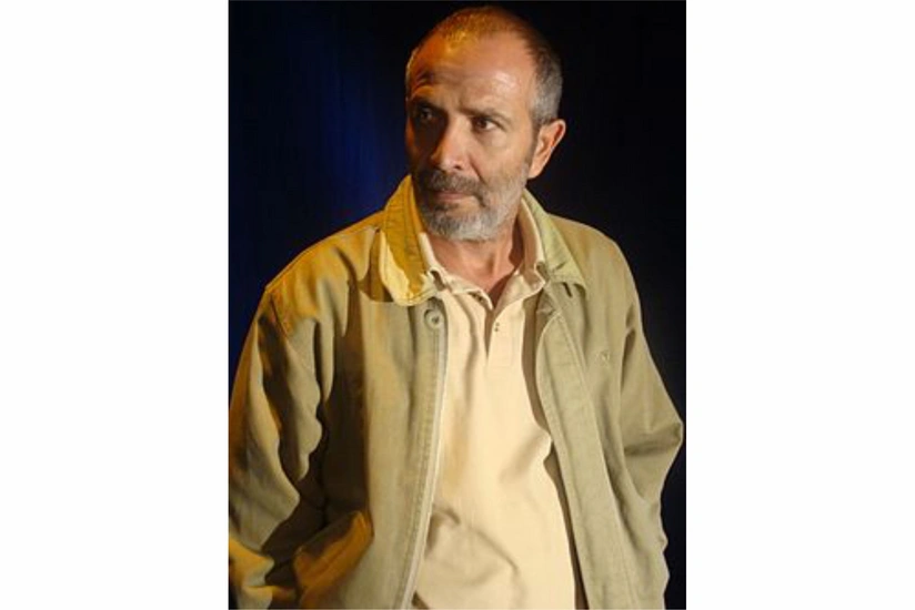 Pantomime Theatre prepares Shakespeare's Hamlet