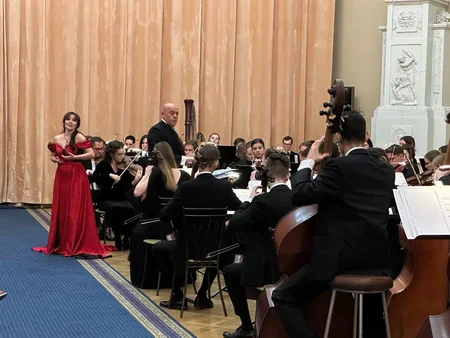Sankt-Peterburqda Heydər Əliyevin 100 illiyi münasibətilə klassik konsert gecəsi təşkil edilib