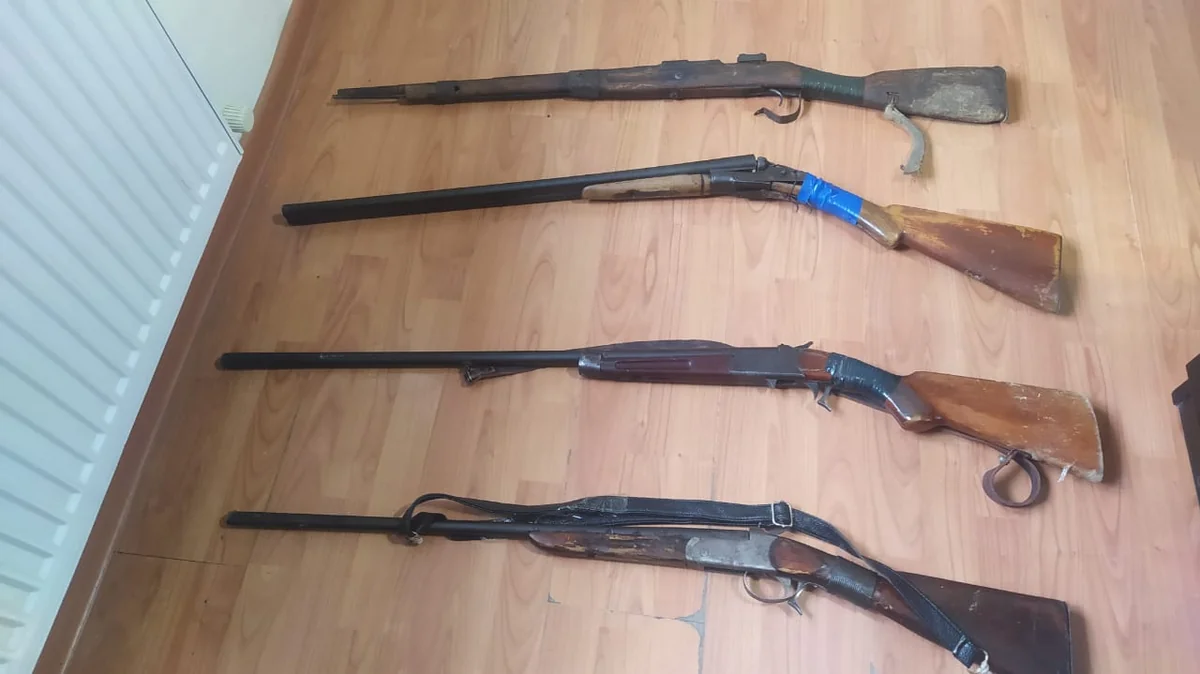 Şəki sakinlərindən odlu silahlar götürülüb