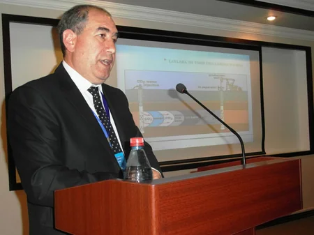 Azneftdə gənc mütəxəssislər üçün növbəti seminar keçirilib