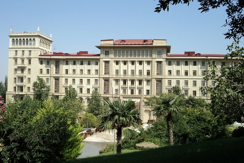 Azerbaijan allocates time to large state companies for developing revenues and expenses estimation