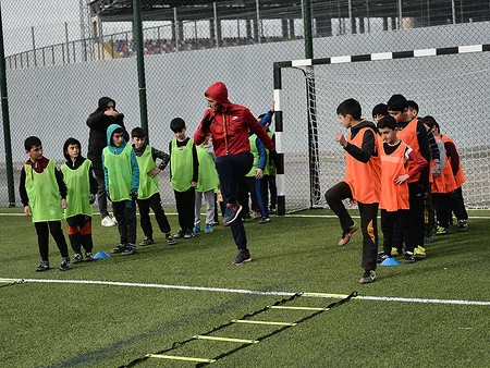Şamaxıda futbol məktəbi fəaliyyətə başlayıb