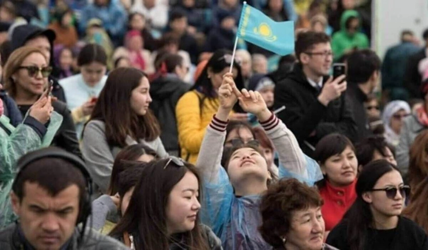Qazaxıstan əhalisinin sayı 20 milyon nəfərə çatıb