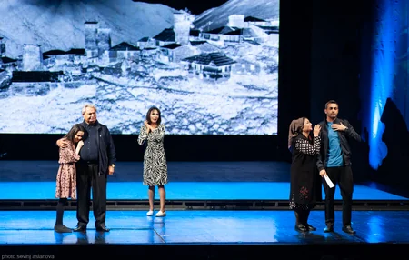 Akademik Milli Dram Teatrı “Zəfər yolu” tamaşası ilə mövsümü başa vurub 
