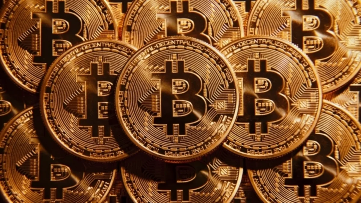 Курс биткоина превысил отметку 17 тыс. долларов