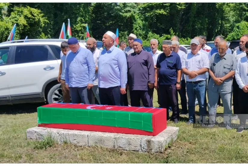 В Хачмазе простились с шехидом I Карабахской войны Хёрматом Баратовым