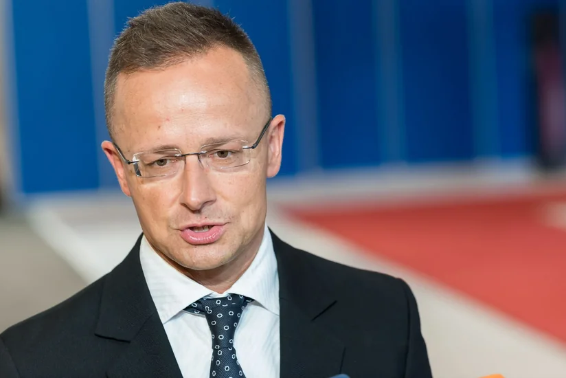 Глава МИД Венгрии сообщил о визите в Москву