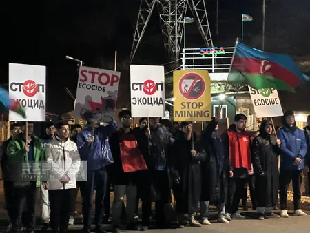 Xankəndi-Laçın yolu: Aksiya gecə saatlarında da davam edir, 118 avtomobil maneəsiz keçib