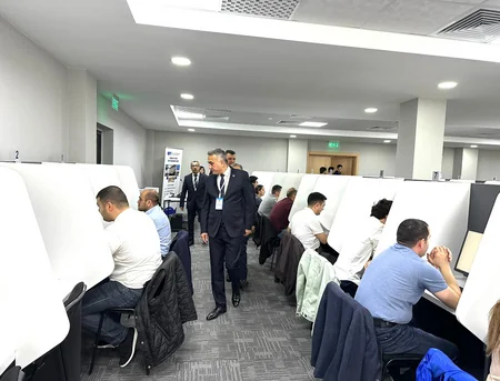 Vəkilliyə qəbulla bağlı test imtahanında uğur qazanan namizədlərin adları açıqlanıb