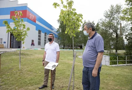 Bakı metrosu üçün Rusiyada istehsal edilən yeni qatarlar Azərbaycana yola salınıb
