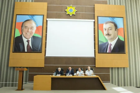 Azərbaycanda gömrük təmsilçiləri gömrük orqanı qarşısında birbaşa cavabdehlik daşıyacaqlar