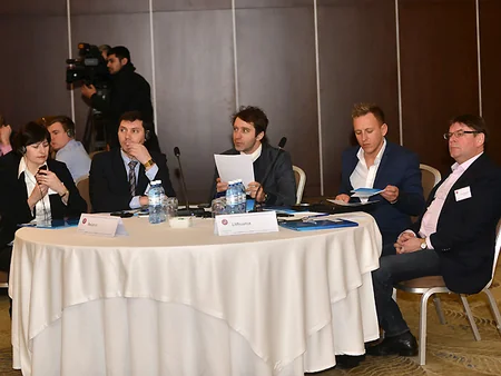 UEFA seminarına qatılan 14 ölkənin nümayəndələri Bakı Olimpiya Stadionunda olub