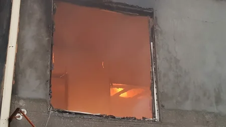 В Гейчае сгорел двухэтажный дом - ФОТО - ВИДЕО