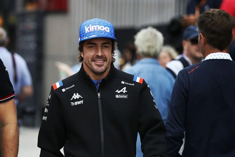 Formula 1: İkiqat dünya çempionu komandasını dəyişib