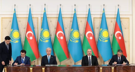 Azerbaijan, Kazakhstan sign documents