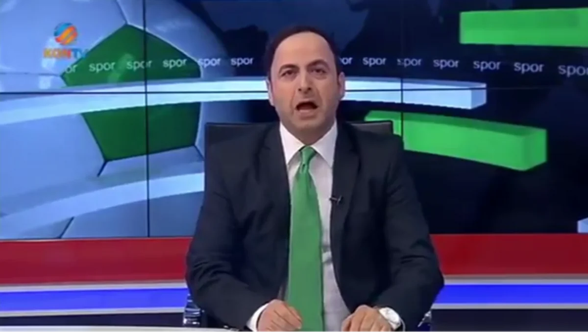 Türkiyədə şərhçi Konyasporun Super Liqada qalacağı rəsmiləşəndən sonra canlı yayımda ağlayıb - VİDEO