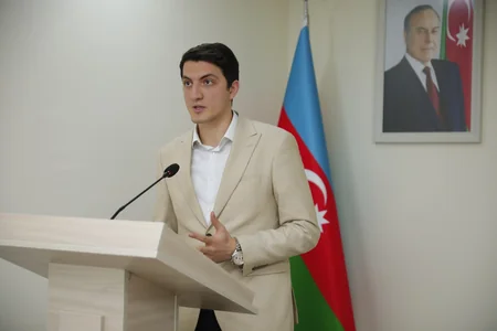 “Gənclər üçün şəhər mühiti” mövzusunda debat keçirilib