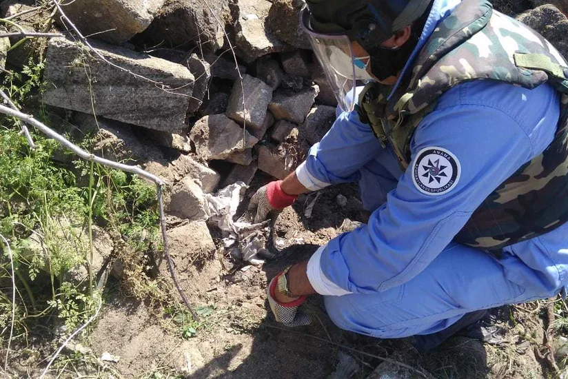 Nardaranda əl qumbarası və partladıcı tapıldı