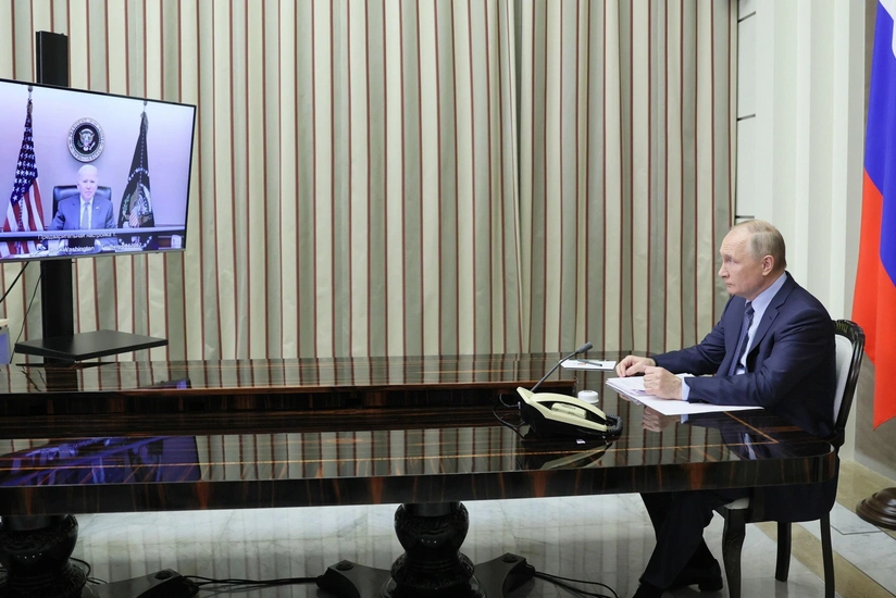 Putinlə Baydenin müzakirə etdiyi məsələlər açıqlanıb