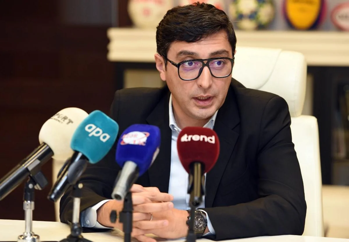 Nazir: “İnkişaf üçün dəyişikliklərə ehtiyacımız var, amma inqilab etməyə hazırlaşmırıq”