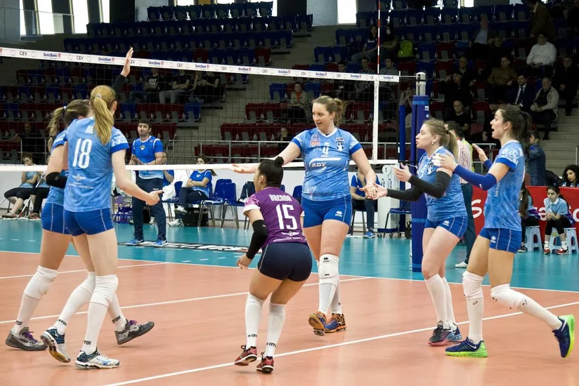 Voleybolçu qadınlar arasında Azərbaycan Super Liqasının bürünc mükafatçısı müəyyənləşib