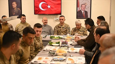 Türkiyə DİN başçısı İranla sərhədə gedib