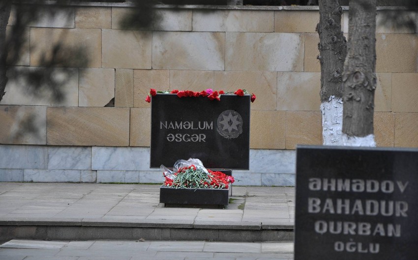Bakıda 32 naməlum şəhidin məzarı açılıb, nümunələr götürülüb