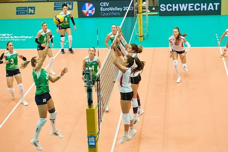 Azərbaycanın qadın voleybol millisi AVRO-2023-ə vəsiqəni qələbə ilə təmin edib