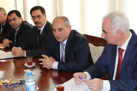 ​Dövlət Statistika Komitəsində Ukrayna Statistika, Uçot və Audit Milli Akademiyasının rektoru ilə görüş keçirilib