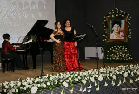 Gəncədə “Zəriflik” Beynəlxalq Musiqi Festivalı keçirilir - FOTO