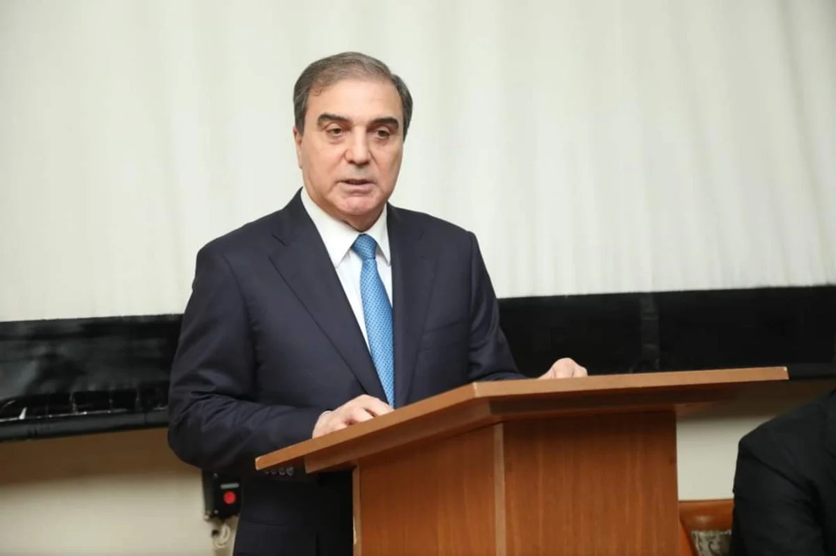 Gəncədə Heydər Əliyevin 100 illik yubileyinə həsr olunmuş regional konfrans keçirilib