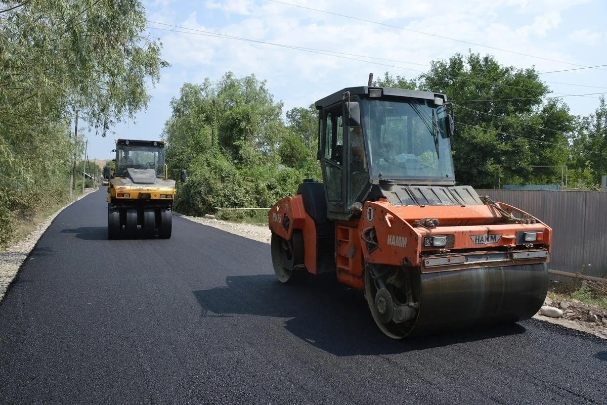 Bakı-Şamaxı-Yevlax-Xocəsən avtomobil yolunun tikintisinə 2,8 milyon manat ayrılıb - SƏRƏNCAM