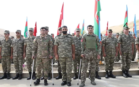 Azərbaycan və Türkiyə hərbçiləri Pirəkəşküldən Acıdərəyə yürüş edib
