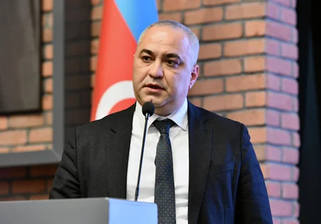 Fərid Qayıbov federasiya nümayəndələri ilə görüşüb